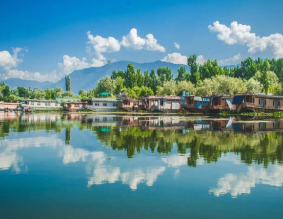 Glorious Kashmir 5D/4N Package